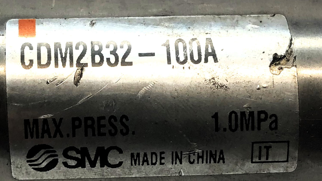SMC Round Body Pneumatic Cylinder (No Hex Nuts) CDM2B32-100A USED