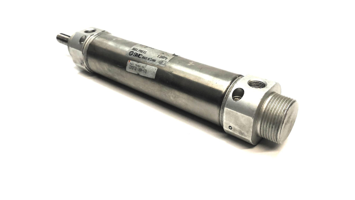SMC Round Body Pneumatic Cylinder (No Hex Nuts) CDM2B32-100A USED