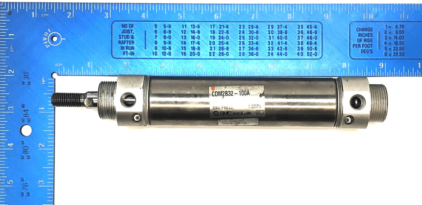 SMC Round Body Pneumatic Cylinder (No Hex Nuts) CDM2B32-100A USED
