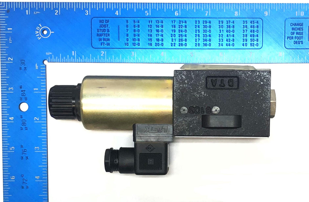 Continental Control Valve VEP03M-3-B220-GD-24L-A-Y5861-5 (265194) NOS
