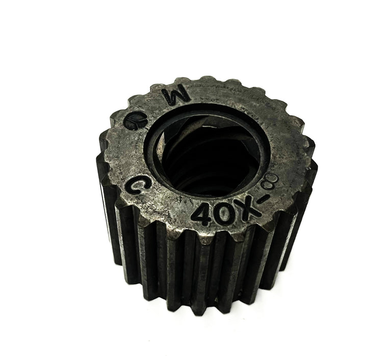 Rockwell / Meritor Powershaft Nut 40 x 1008 NOS