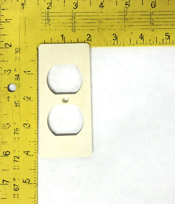 Legrand Wiremold Ivory NM Duplex Faceplate 5507D [Lot of 10] NOS