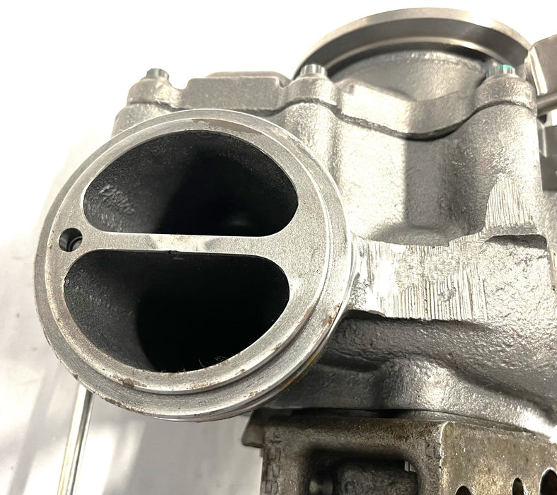 International Garrett Turbocharger 1833650C91 NOS