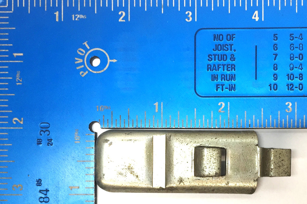 Inter Royal 1" x 3" Shelf Safety Clip [Lot of 31] NOS