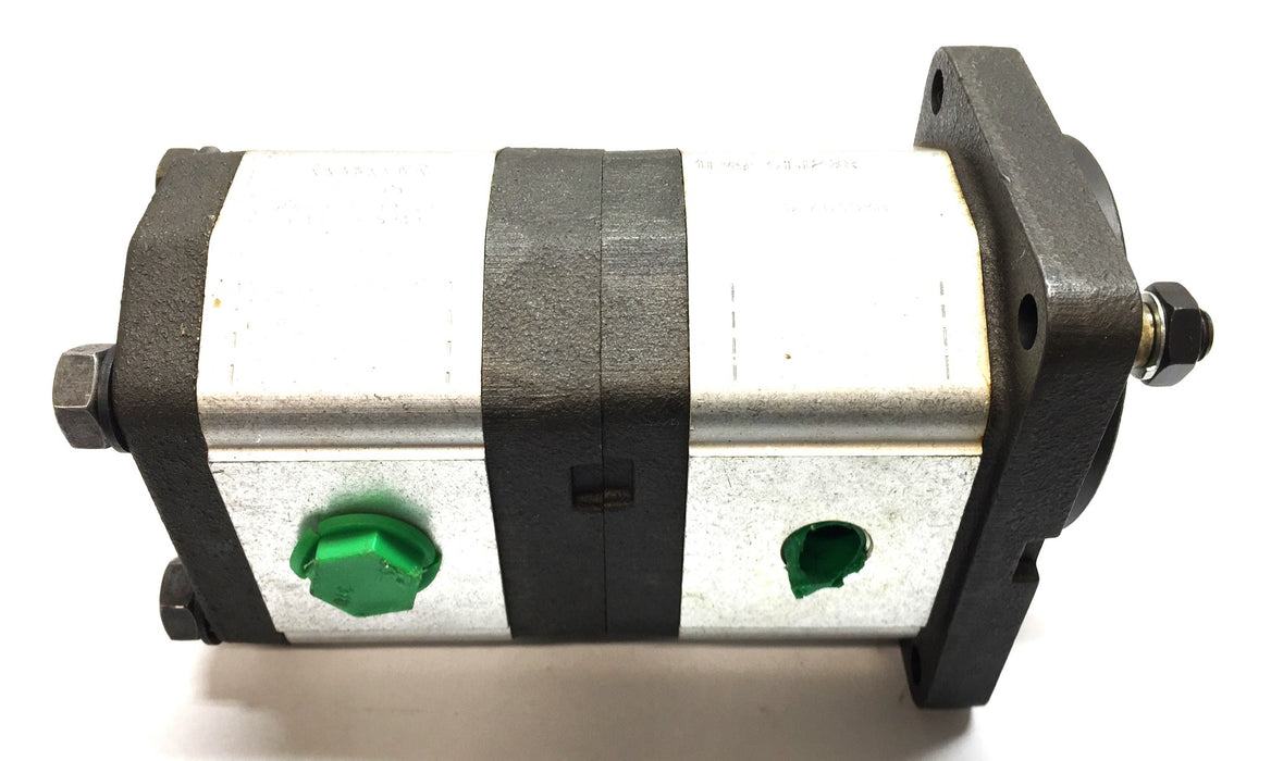 Roquet Hydraulic Gear Pump 1LM9-6IJ23R (SH4813MR) NOS