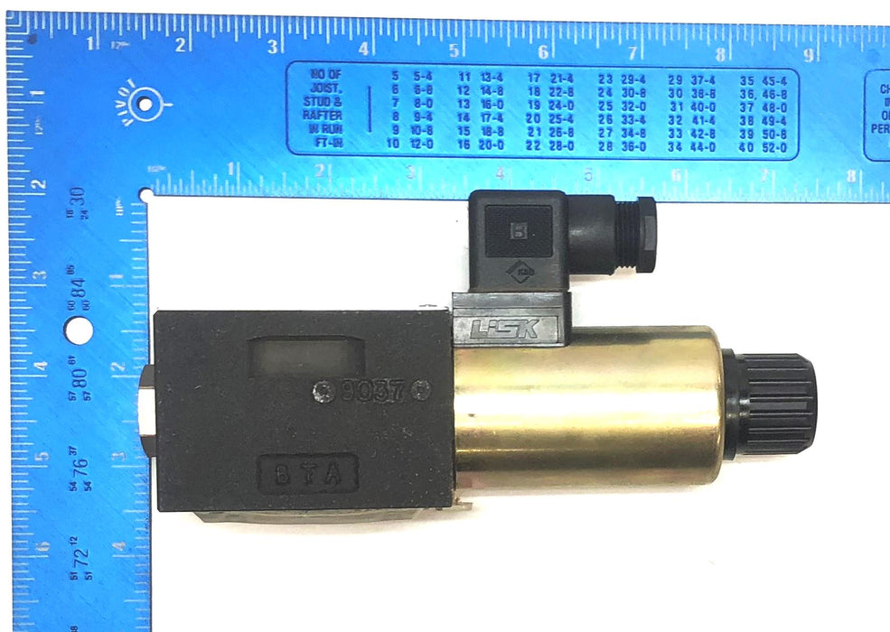 Continental Control Valve W/ Hardware VEP03M-3-B220-GD-24L-A-Y5861-5(265194) NOS