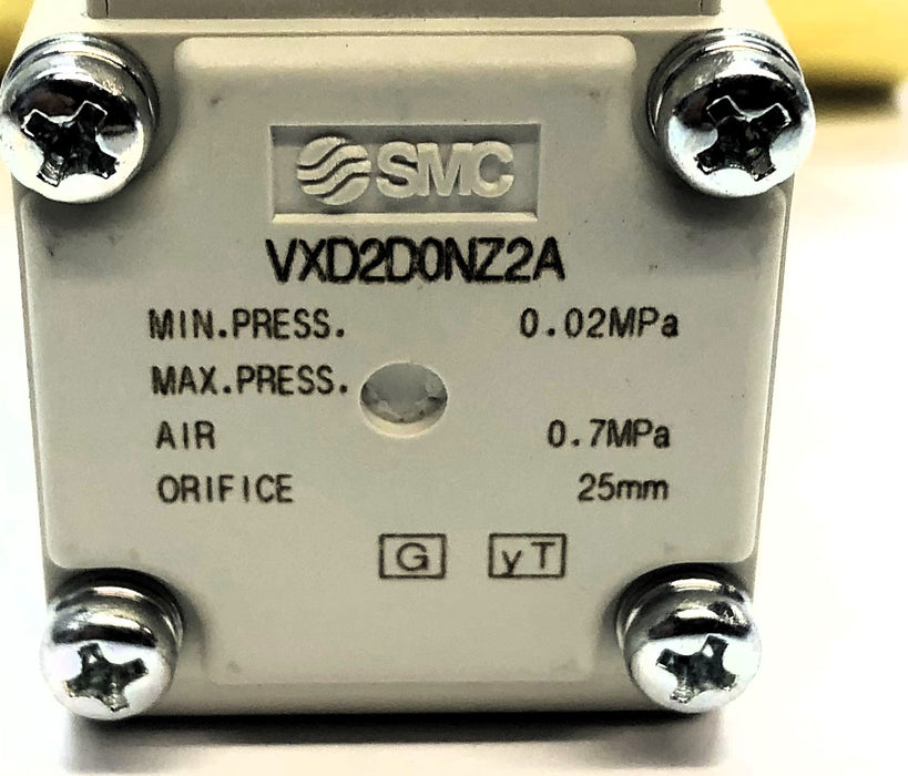 SMC 2 Port Solenoid Valve VXD2D0NZ2A NOS