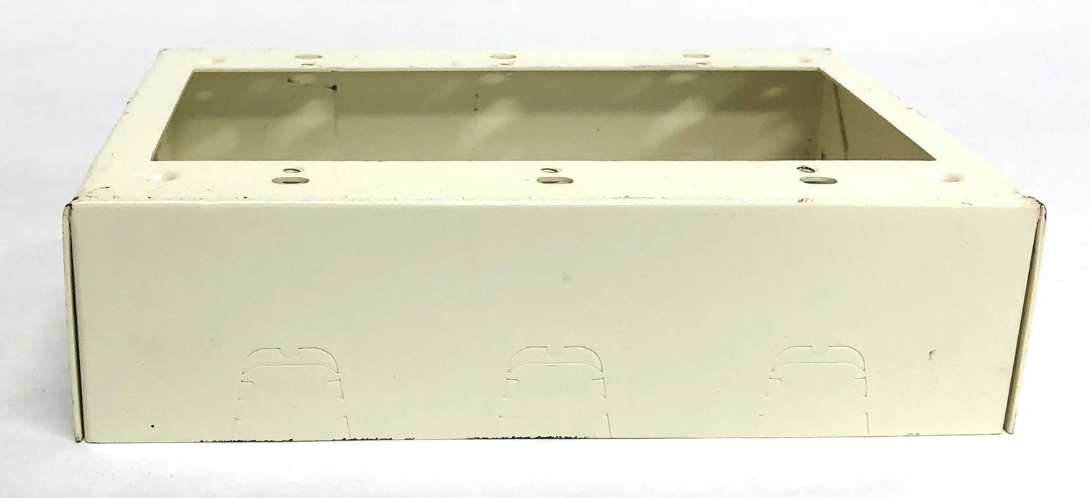 Legrand Wiremold Ivory Switch And Receptacle Box V5748-3 NOS