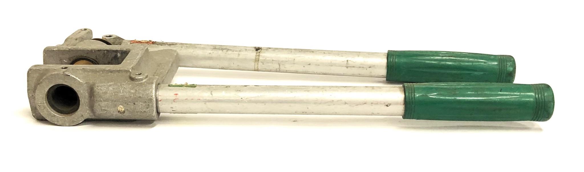 Greenlee Flex-Grip 1-5/8 Inch C-Frame Stud Punch 709 USED