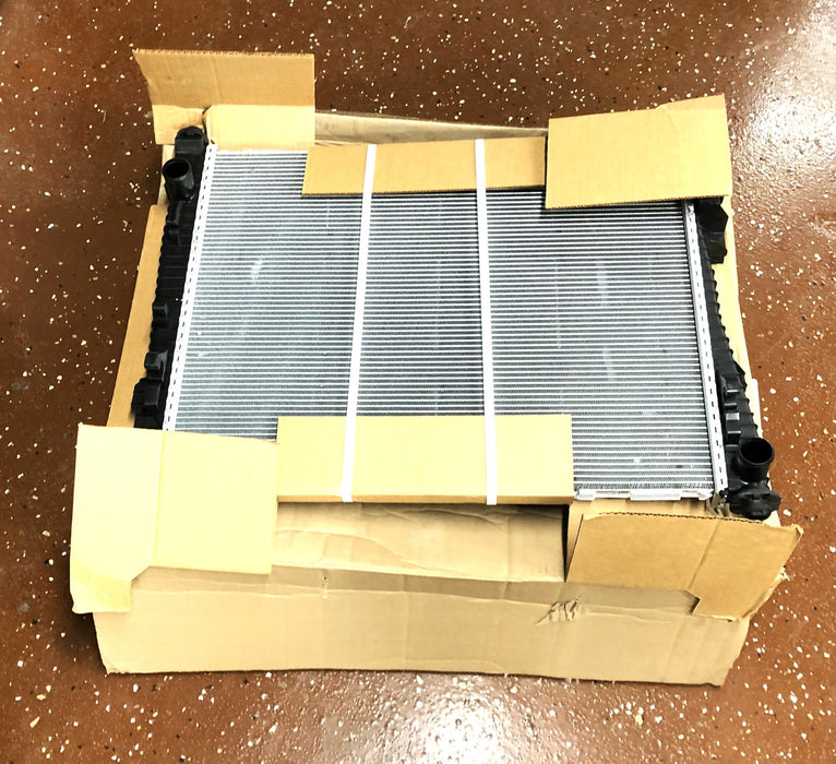 Mopar Radiator 6824-4086-AA NOS