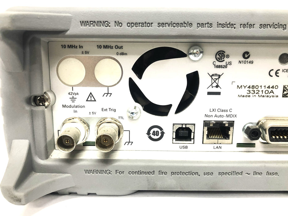 Agilent 10MHz Function/Arbitrary Waveform Generator Cracked Output 33210A USED