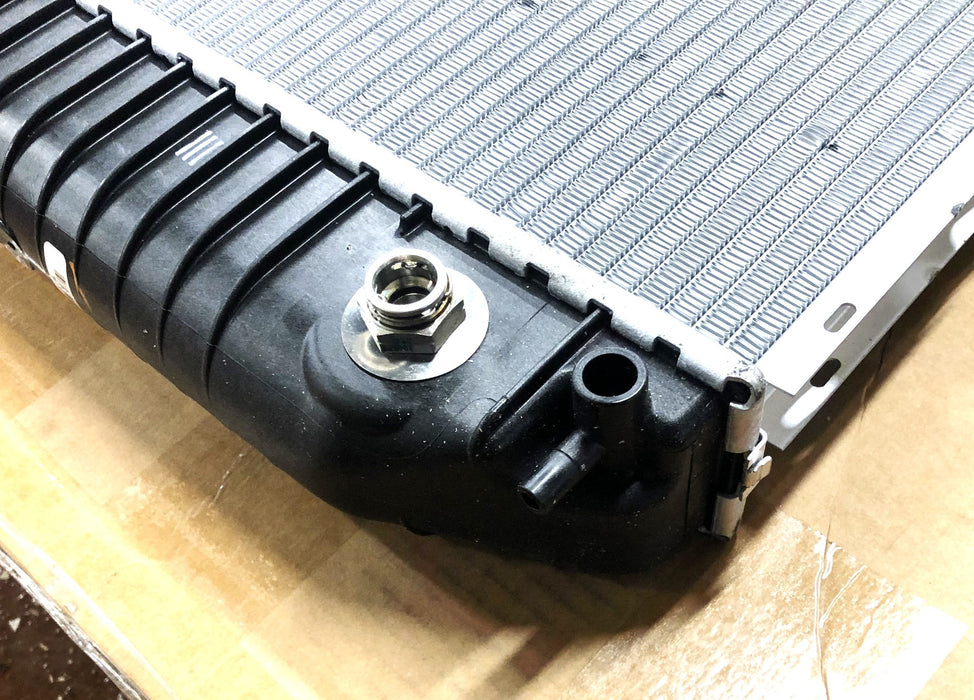 GM Radiator 84462084 NOS