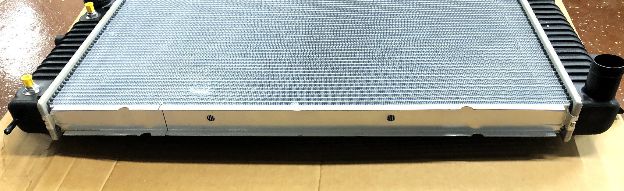 GM Radiator 22805590 NOS