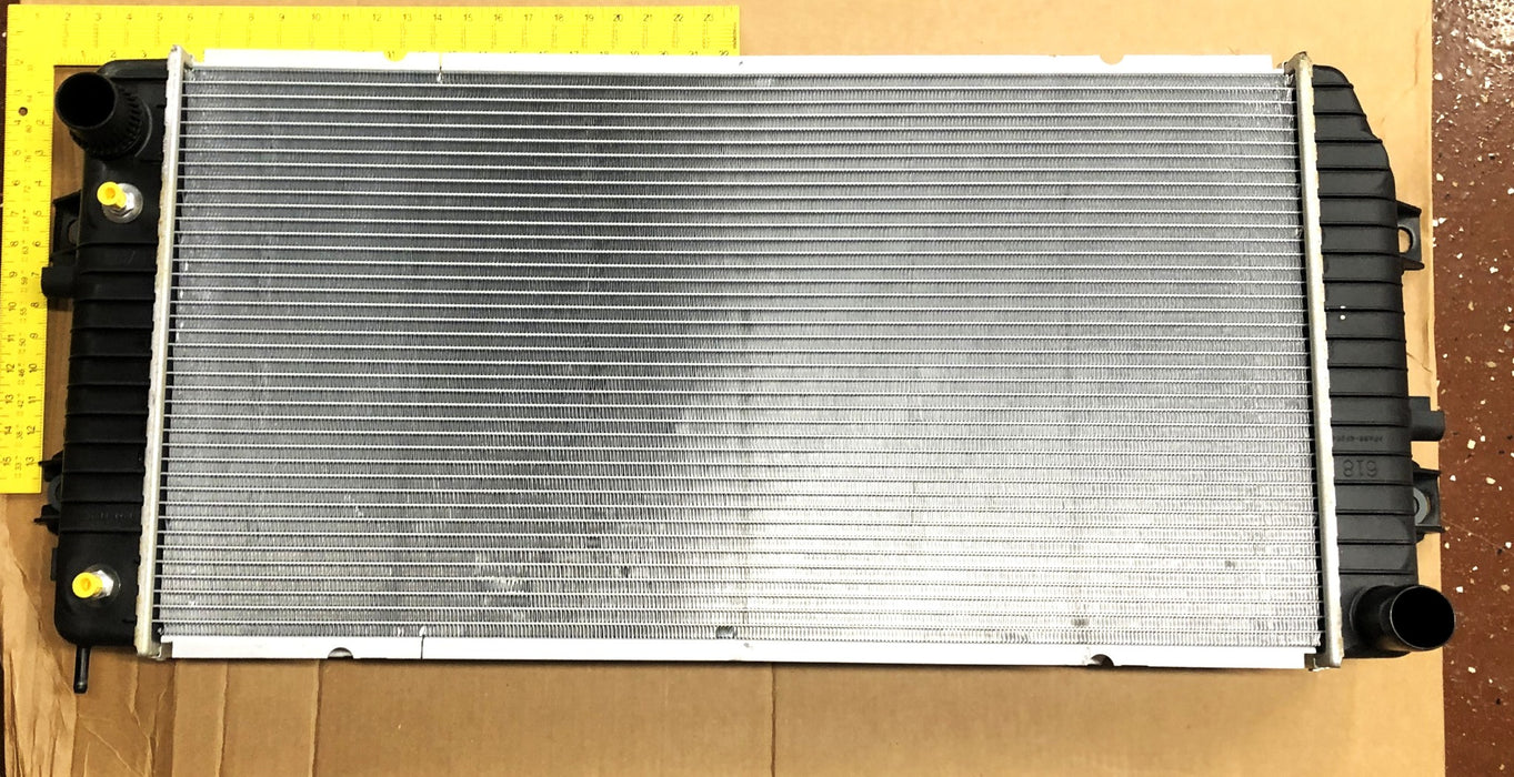 GM Radiator 22805590 NOS