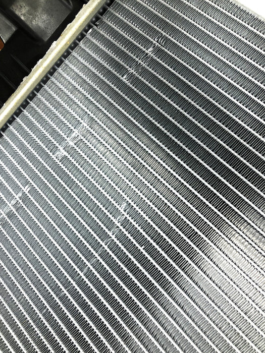 GM Radiator 22805590 NOS