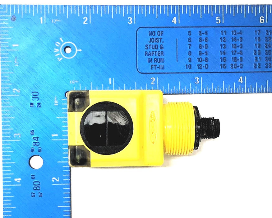 Banner 10-30 VDC Photoelectric Sensor Q40SP6FF400Q USED