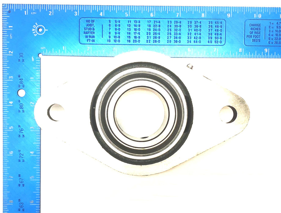 IPTCI Set Screw Lock 2-Bolt Flanged Tri-Seal Bearing UC210-50MML3 NOS