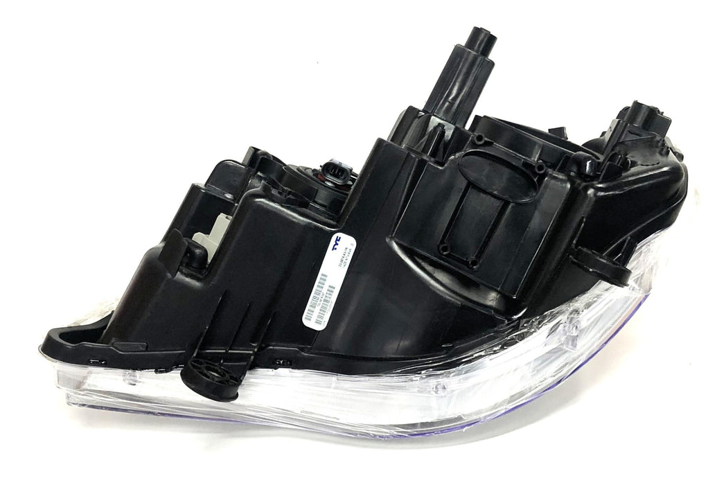 TYC Right Hand Halogen Headlight Assembly 20-6919-00 NOS