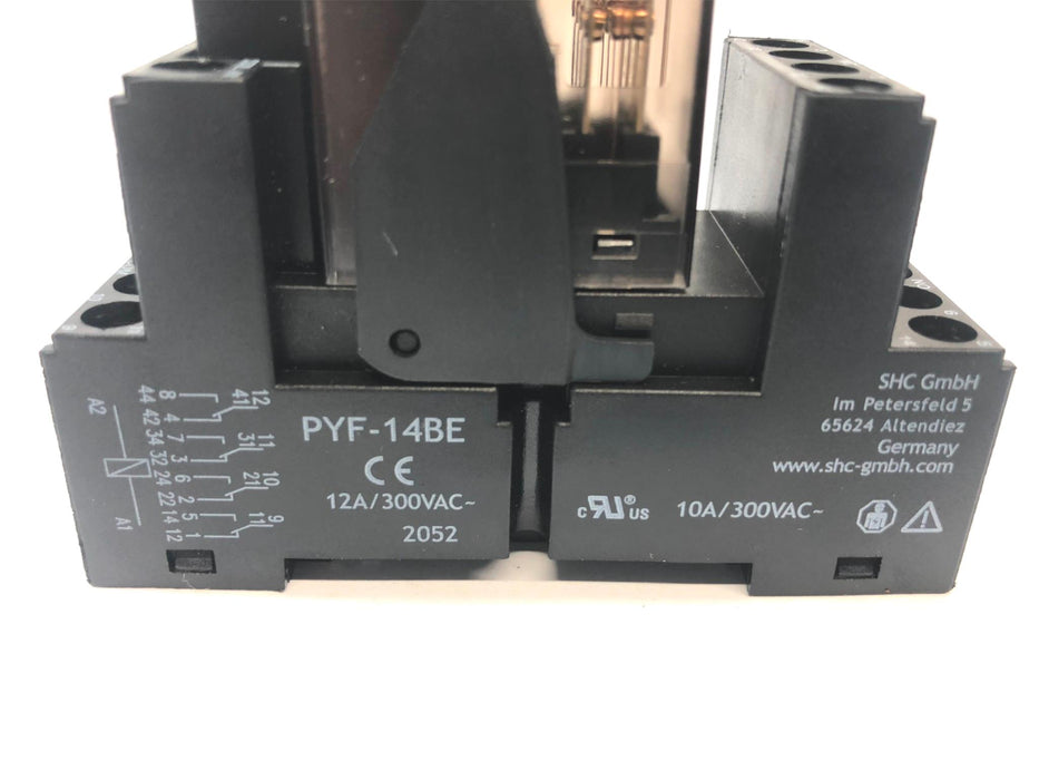 SHC/SCHRACK Relay W/ Base Socket PT570024/PYF-14BE NOS