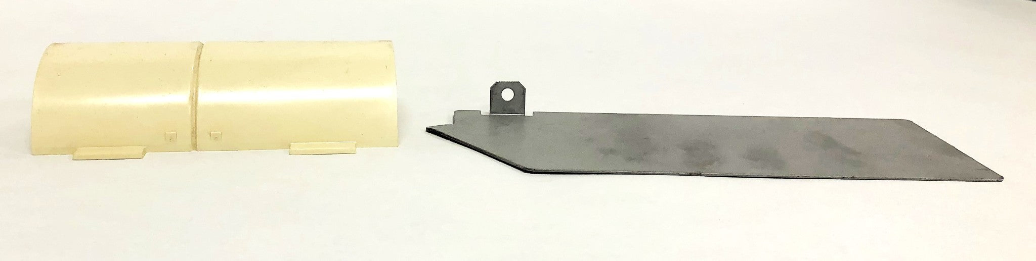 Legrand Fiber-Ready Divided Entrance End Fog White Missing Screws 2410DFO-FW NOS