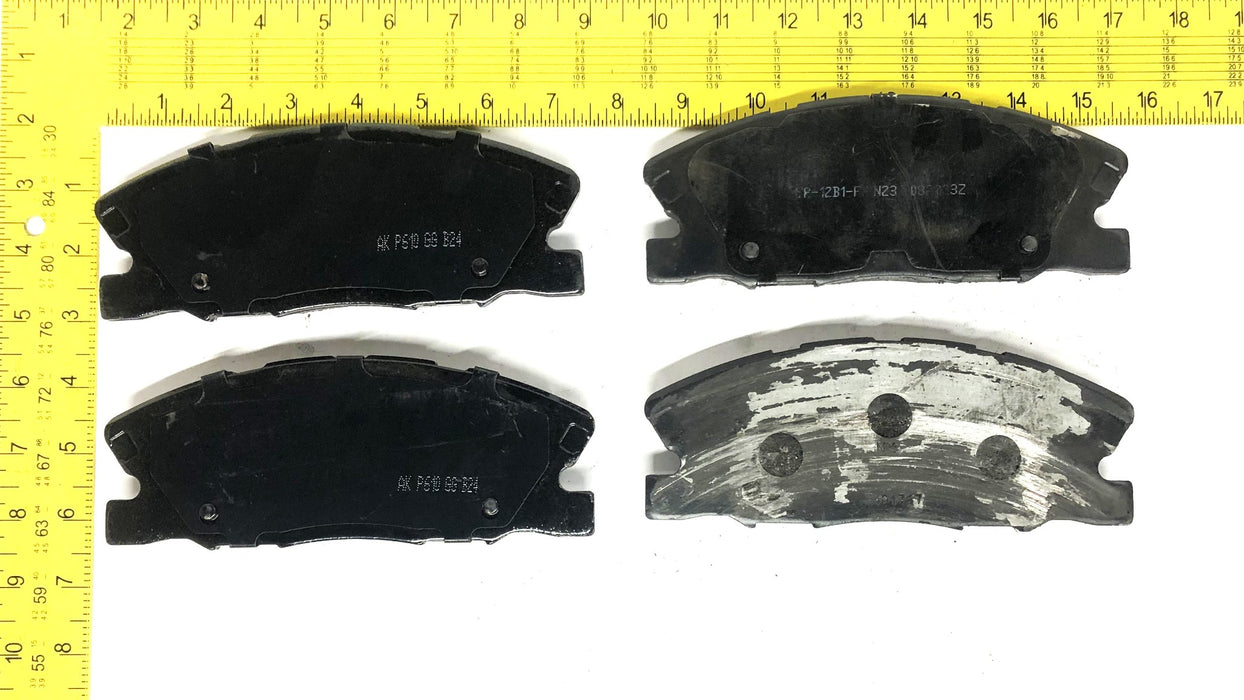 Akebono Performance Ultra-Premium Ceramic Disc Brake Pads ASP1767 NOS