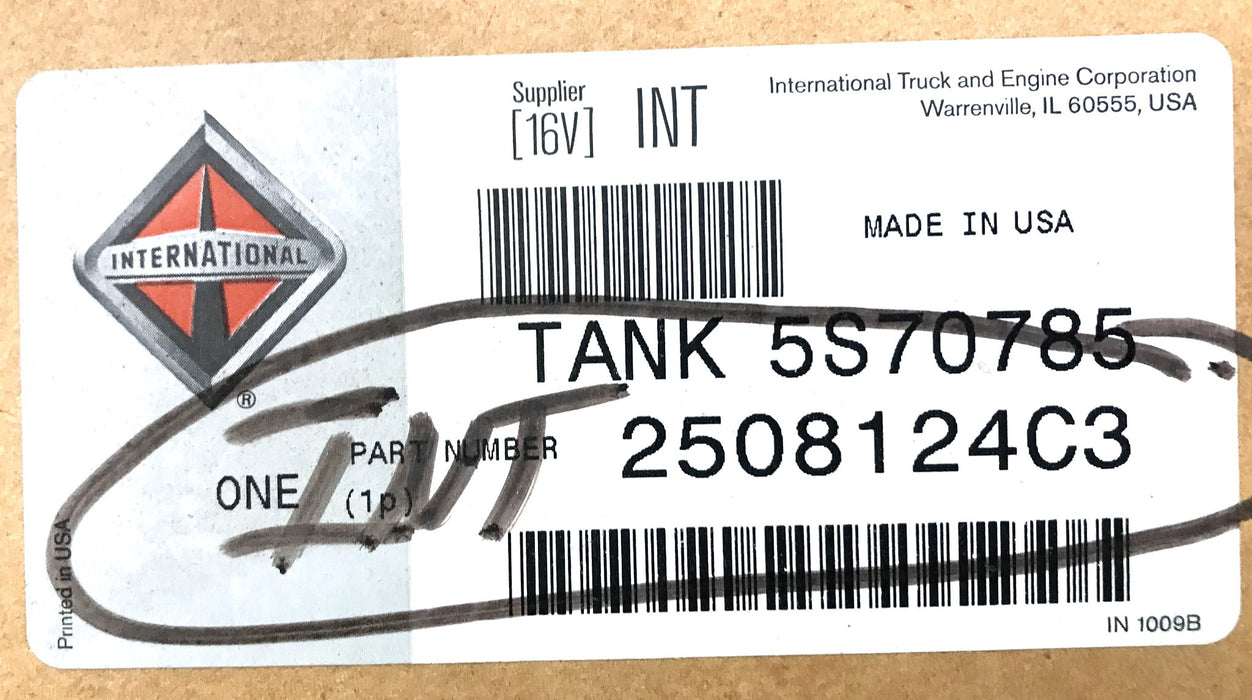 International Engine Coolant Recovery Tank 2508124C3 NOS