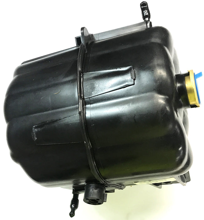 International Engine Coolant Recovery Tank 2508124C3 NOS