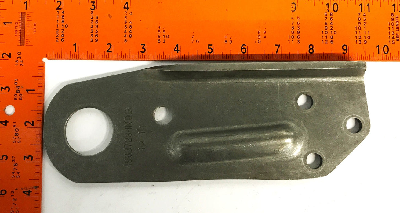 Cummins OEM Engine Lifting Bracket 4983728 NOS