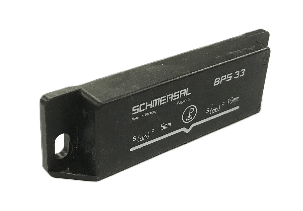 Schmersal Magnetic Safety Sensor BPS-33 [Lot of 2] USED