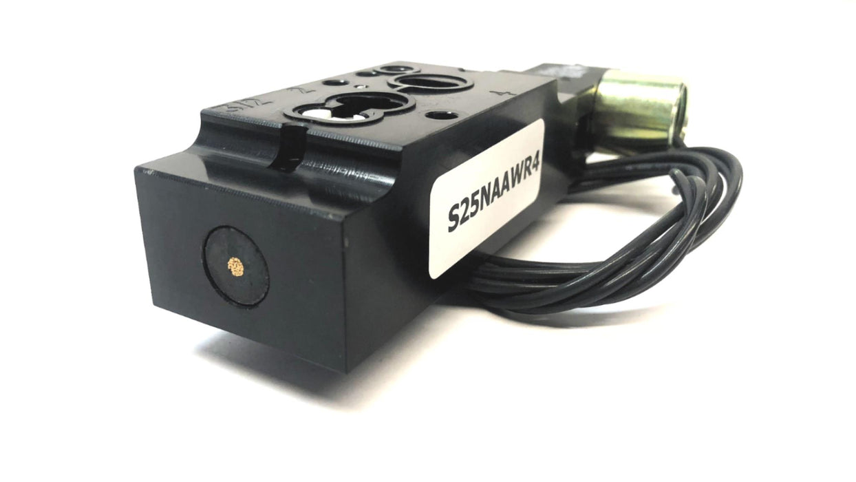 Eriez Solenoid Valve W/ Hardware S25NAAWR4 NOS