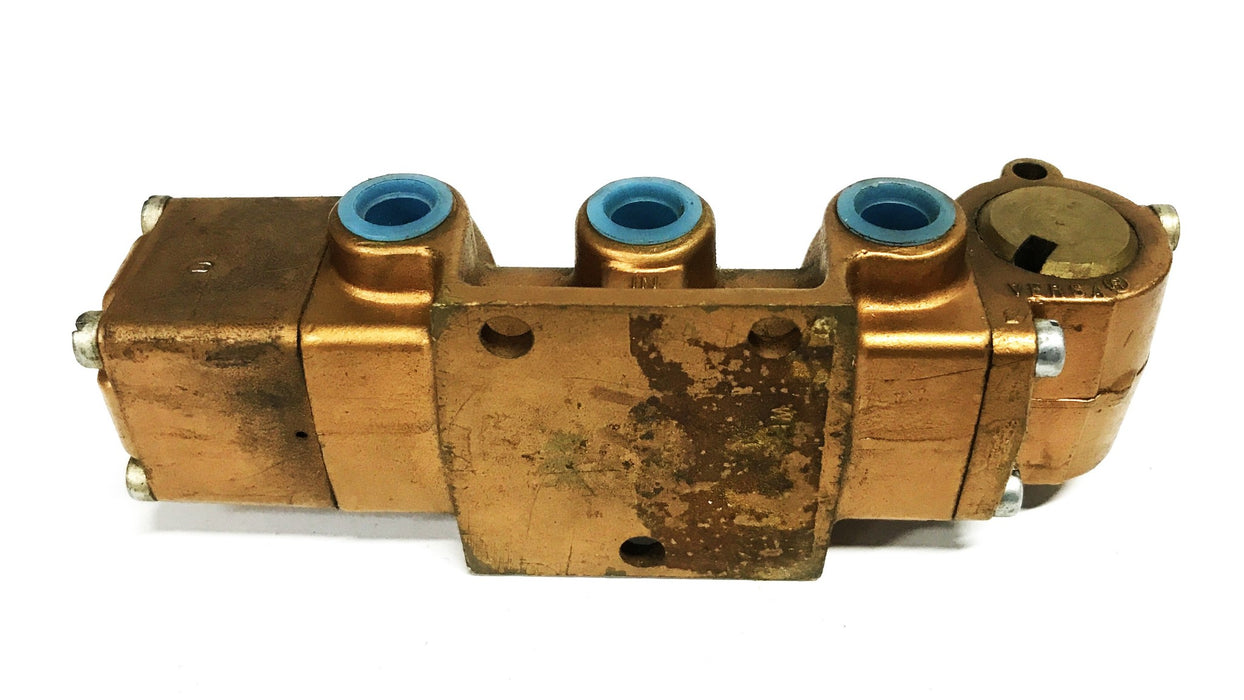 Versa Brass 4-Way 3-position Pneumatic Valve VUT-4304 NOS