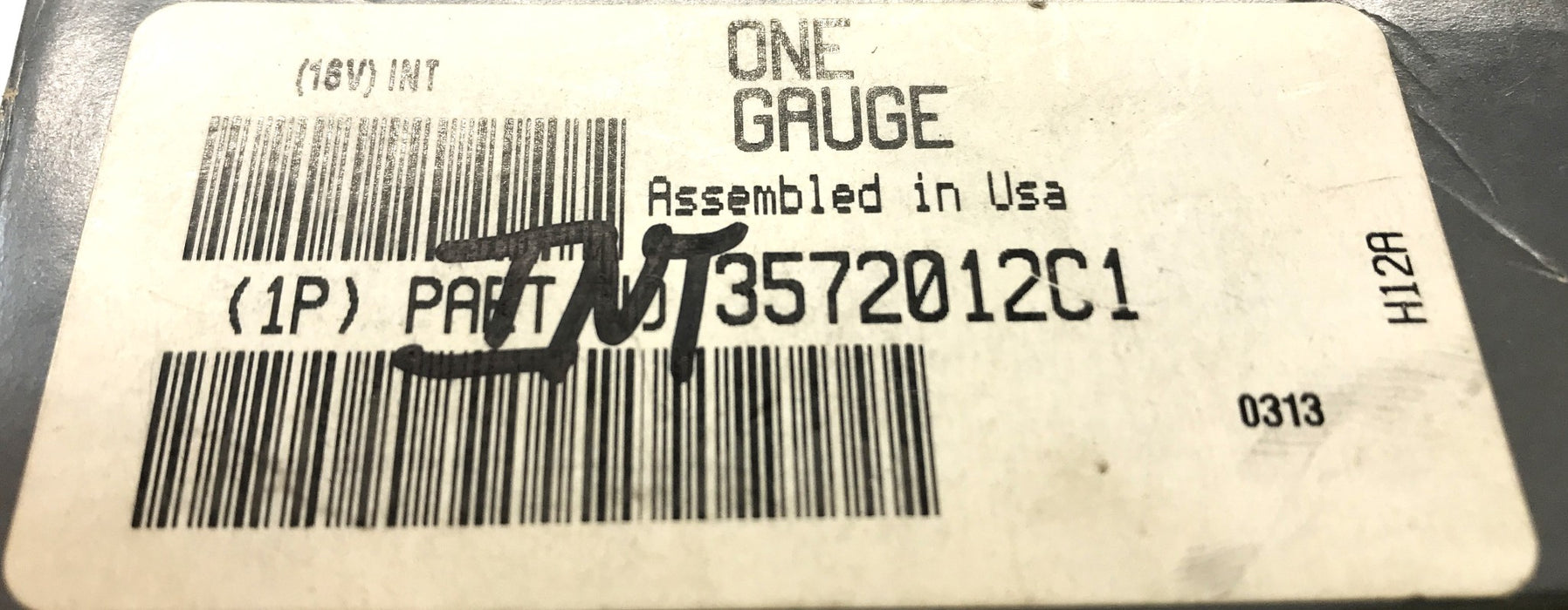 International Gauge Level Sender Sensor 3572012C1 NOS
