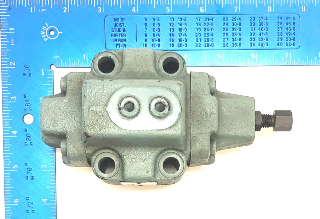 Daikin Q. Type Press. Control & Check Valve (No Screws) JQC-G03-2E-12 NOS