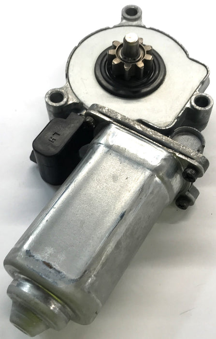 International Window Motor Assembly 2505420C91 NOS
