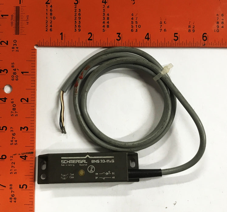 Schmersal  24VDC Magnetic Safety Sensor Switch BNS33-11ZG USED