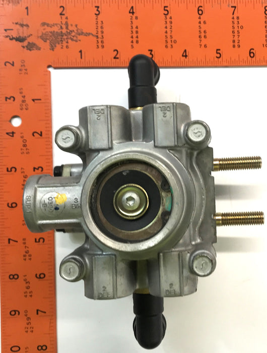 Bendix Modulating Spring Brake Valve 2596561C91 NOS