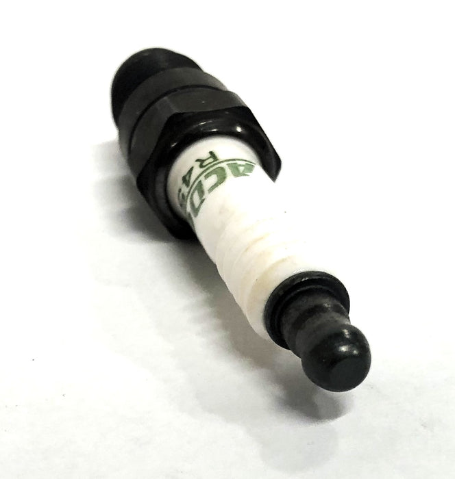 AC Delco Spark Plug R45TS (5613957) [Lot of 8] NOS