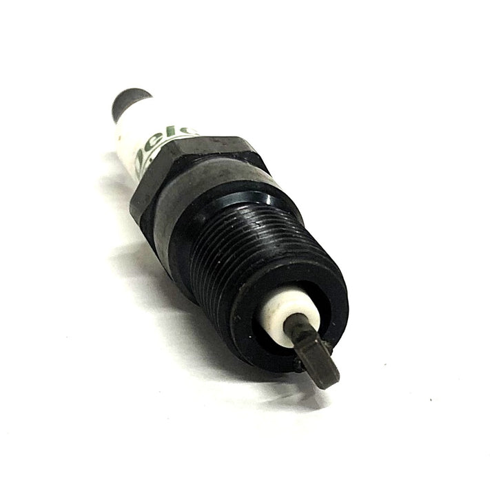 AC Delco Spark Plug R44LTSM (5614155) [Lot of 12] NOS