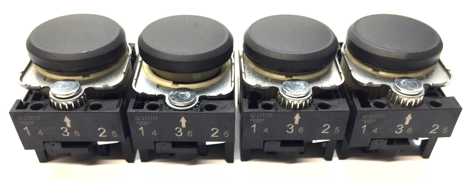 Unbranded Control and Signaling Device Holder G/211117 [Lot of 4] NOS