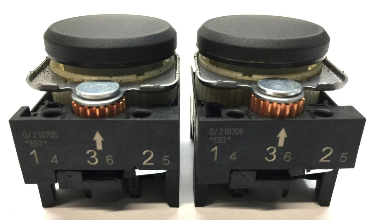 Unbranded Button Holder G/210705 (210705) [Lot of 2] NOS