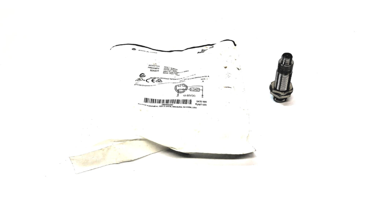 Allen-Bradley Series A 10-30VDC Inductive Proximity Sensor 871TM-DH5NN18-D4 NOS