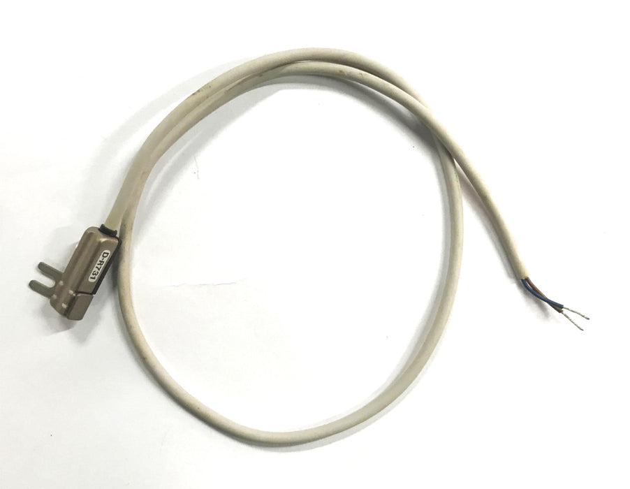 SMC Magnetic Reed Switch D-R731 [Lot of 4] NOS