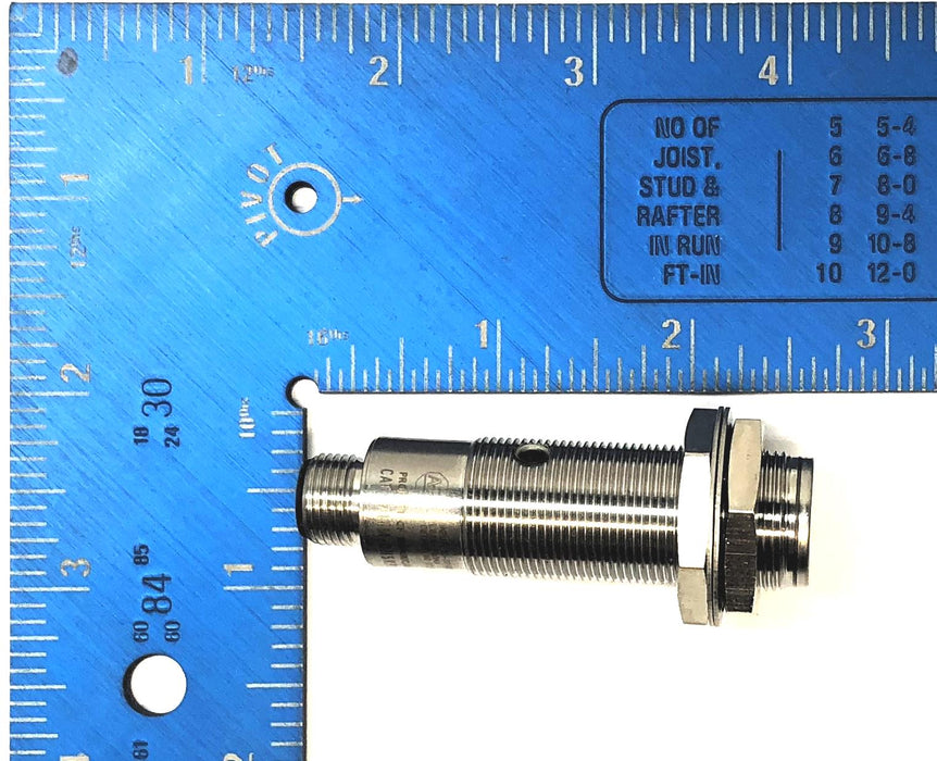 Allen-Bradley Series A 10-30VDC Inductive Proximity Sensor 871TM-DH5NP18-D4 NOS