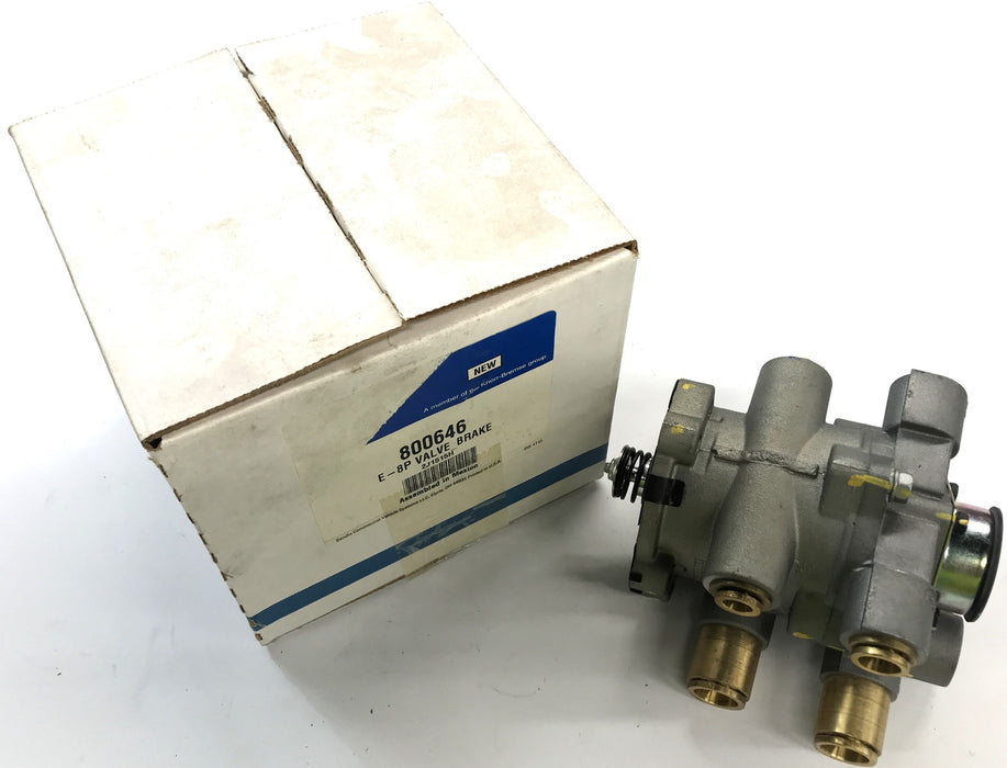 Bendix Dual Circuit Foot Brake Valve 800646 NOS