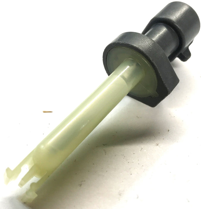 International Coolant Level Sensor 2587324C1 NOS