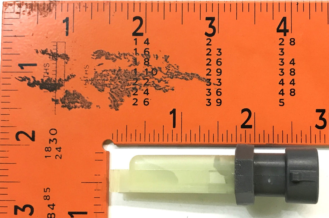 International Coolant Level Sensor 2587324C1 NOS