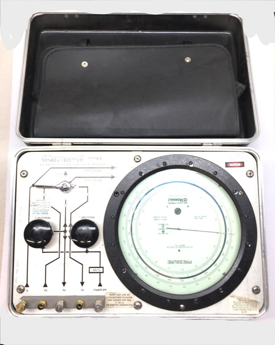 Pennwalt Wallace & Tiernan Ser. 65-120 Portable Pneumatic Calibrator FU4882 USED