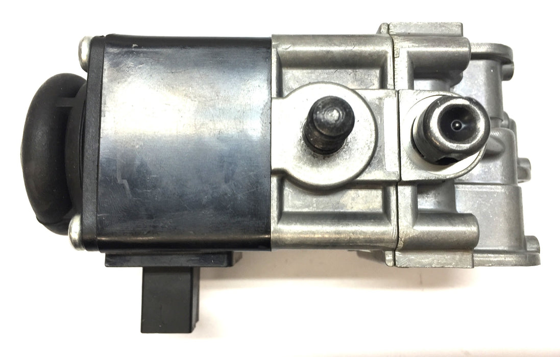 Wabco Air Brake Solenoid Valve 4720174800 NOS