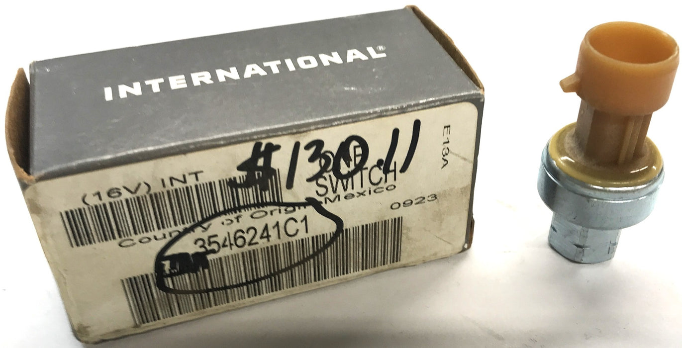 International AC Pressure Switch 3546241C1 NOS