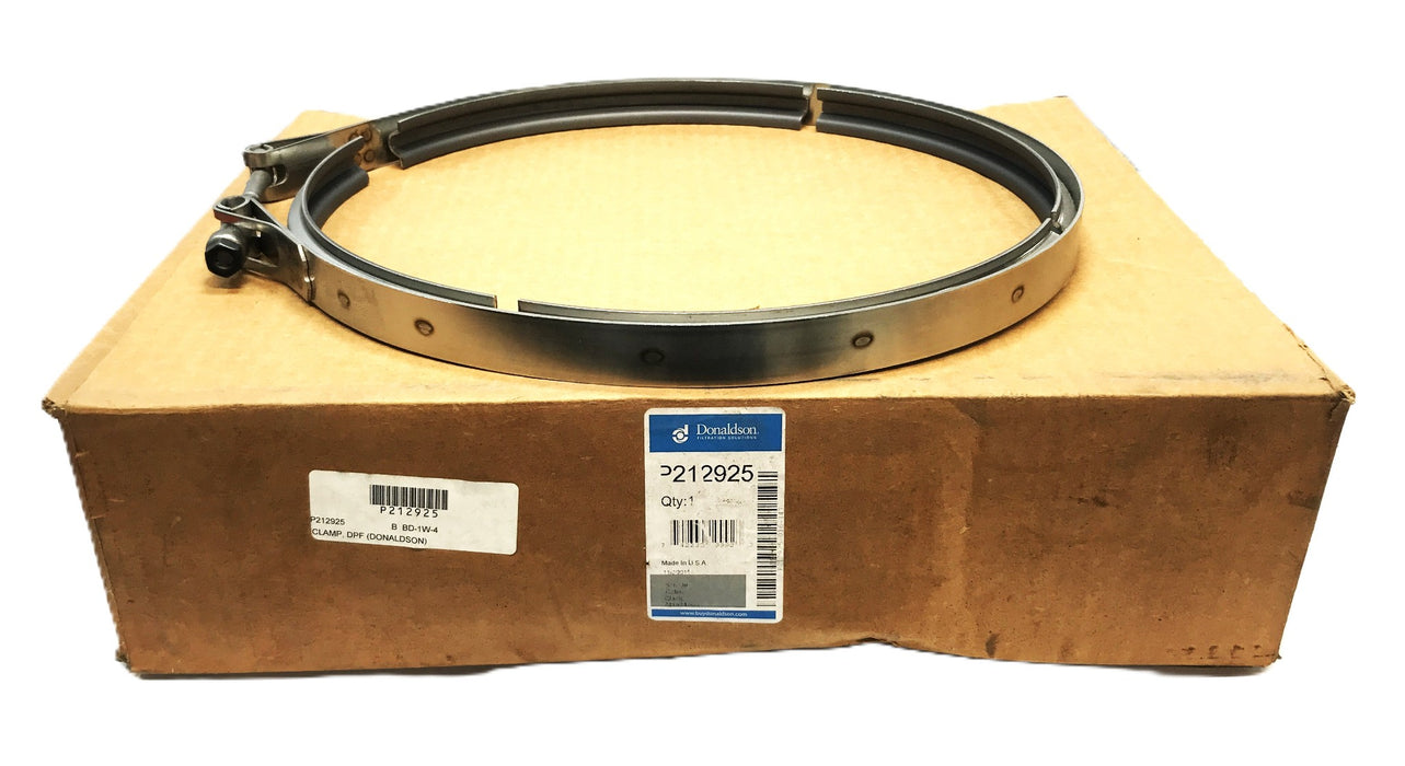 Donaldson V-Clamp P212925 NOS